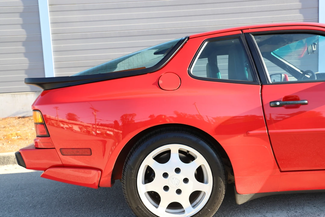 1989 Porsche 944 Turbo - Image 28 of 31