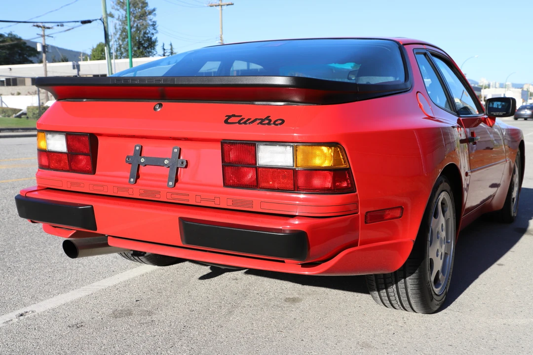 1989 Porsche 944 Turbo - Image 21 of 31