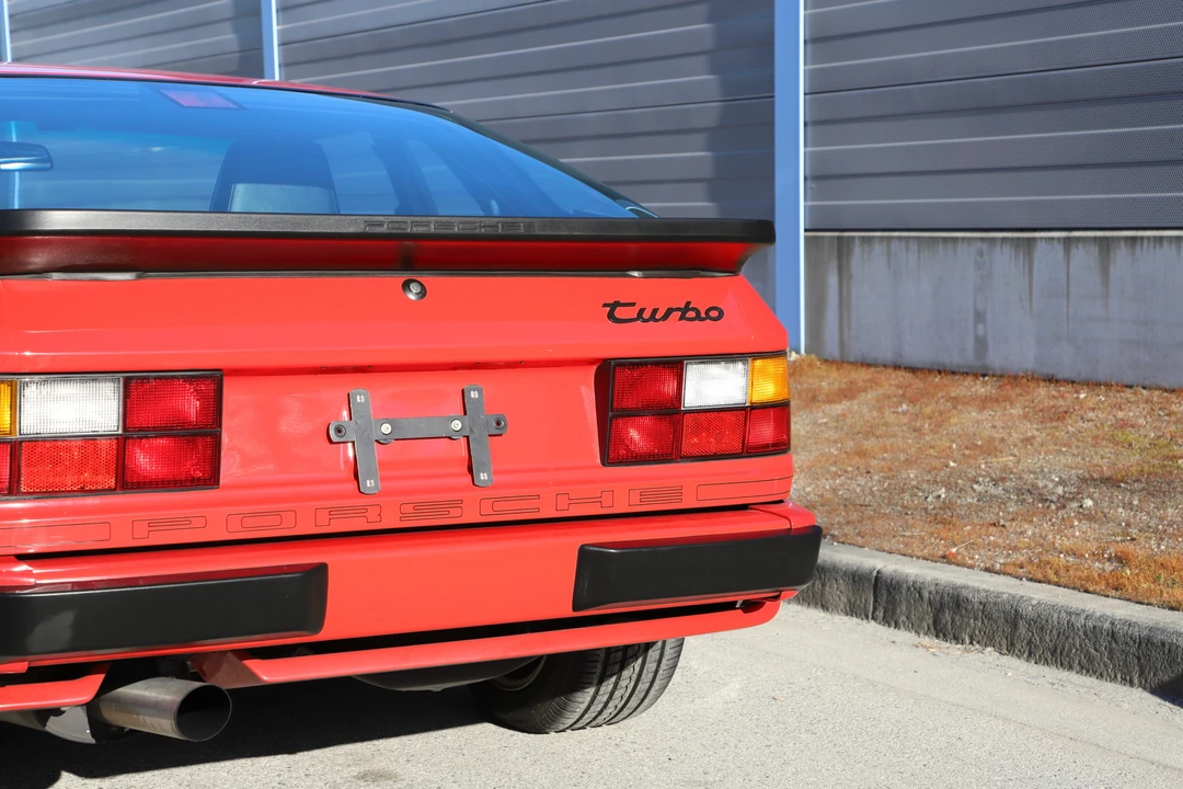 1989 Porsche 944 Turbo - Image 24 of 31