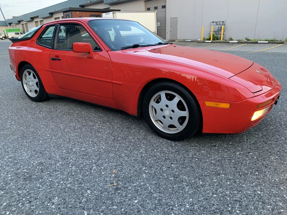 1989 Porsche 944 Turbo - Image 3 of 31
