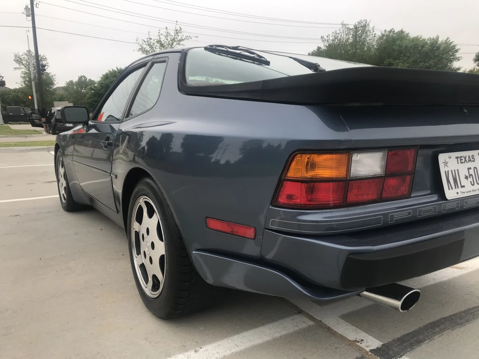 1989 Porsche 944 Turbo - Image 28 of 31