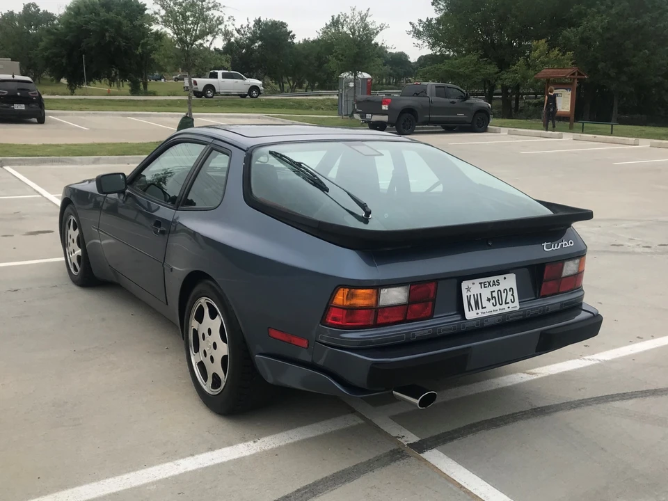 1989 Porsche 944 Turbo - Image 4 of 31