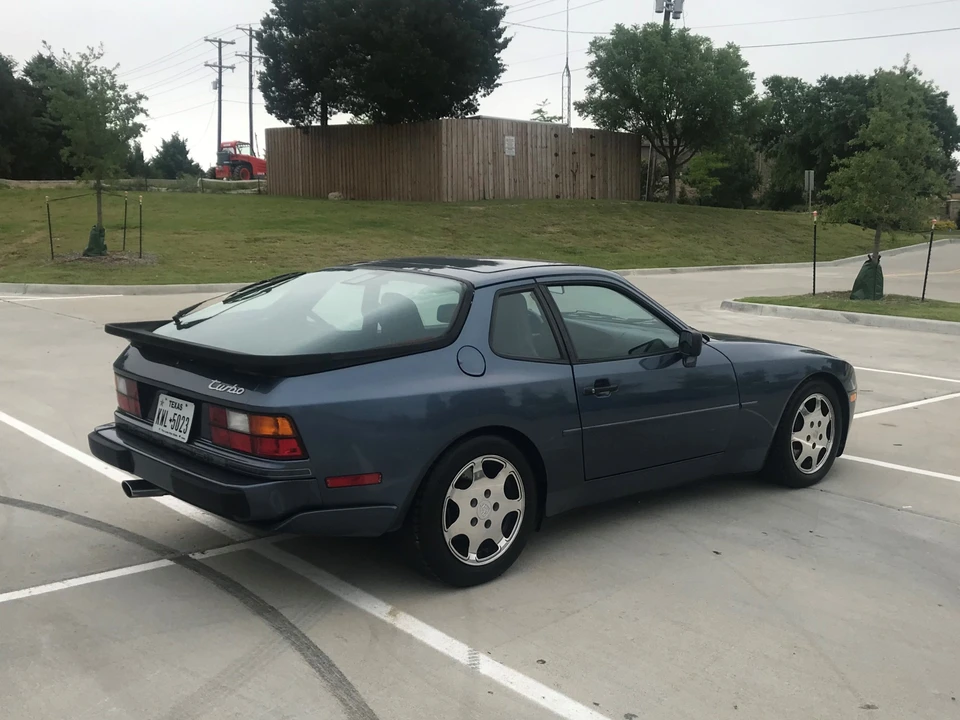 1989 Porsche 944 Turbo - Image 15 of 31