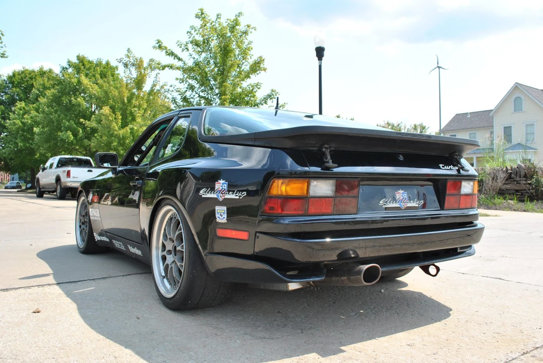 1989 Porsche 944 Turbo - Image 5 of 31