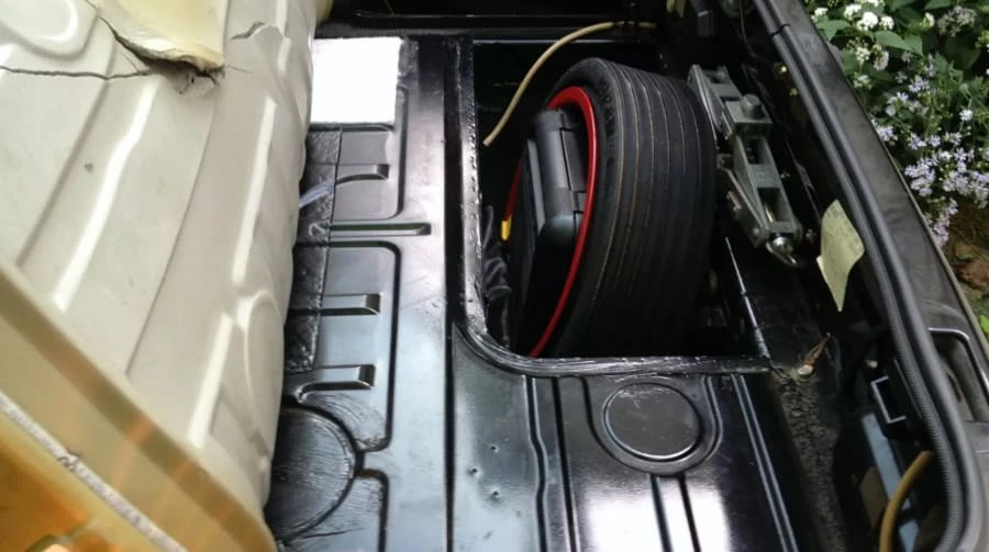1989 Porsche 944 Turbo - Image 9 of 12