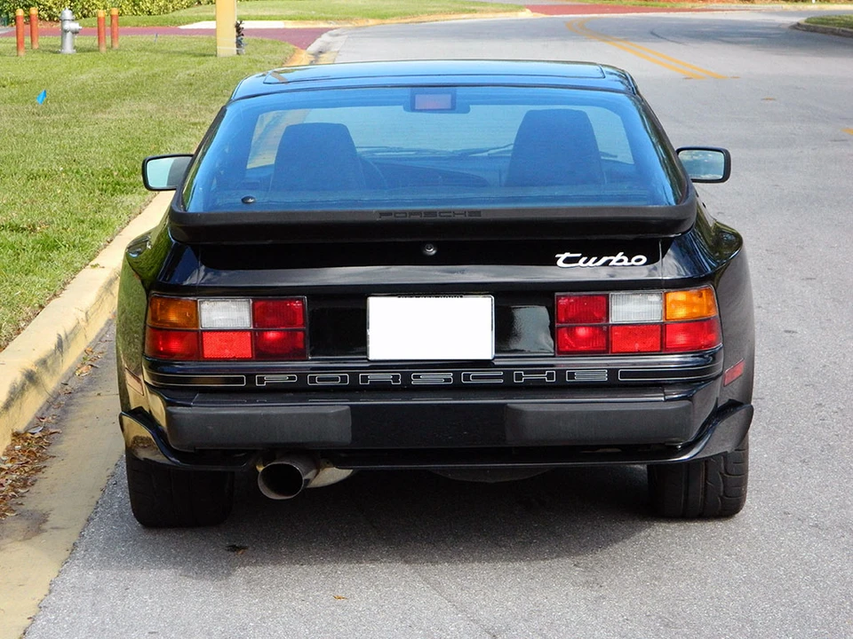 1989 Porsche 944 Turbo - Image 5 of 31
