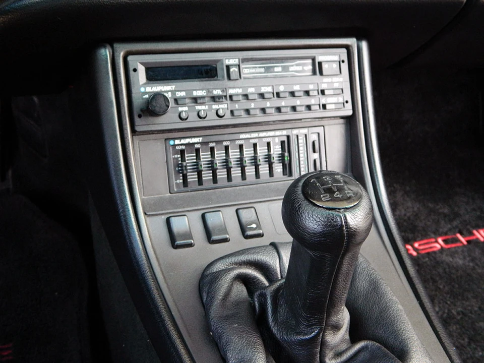 1989 Porsche 944 Turbo - Image 30 of 31
