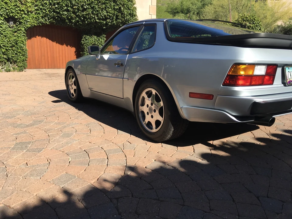 1989 Porsche 944 Turbo - Image 23 of 31