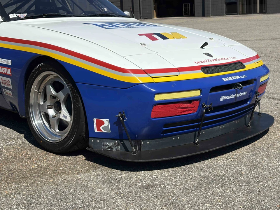 1989 Porsche 944 Turbo - Image 17 of 31