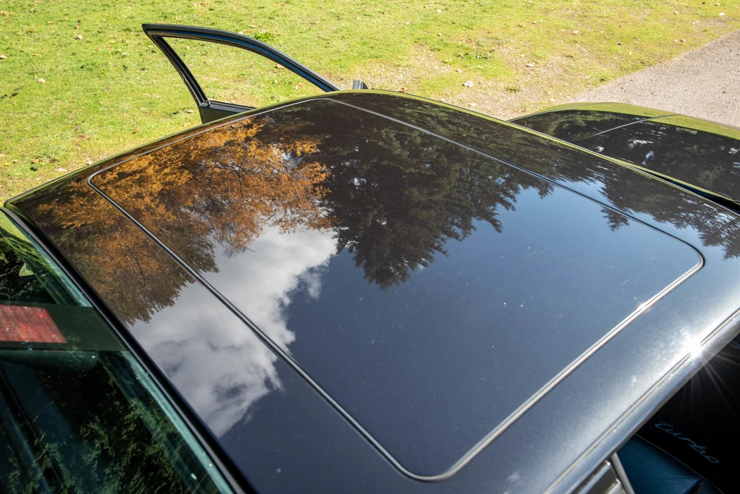 1989 Porsche 944 Turbo - Image 26 of 31