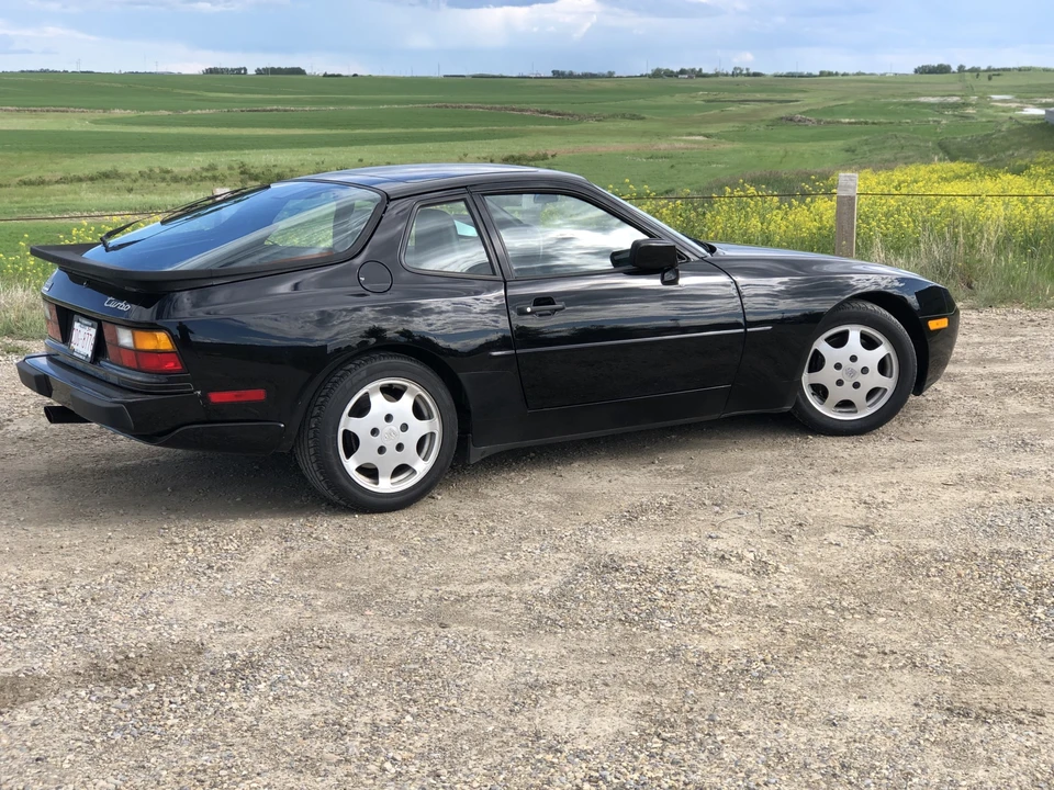 1989 Porsche 944 Turbo - Image 8 of 31