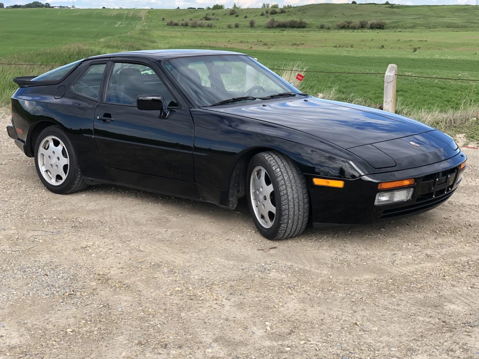 1989 Porsche 944 Turbo - Image 3 of 31