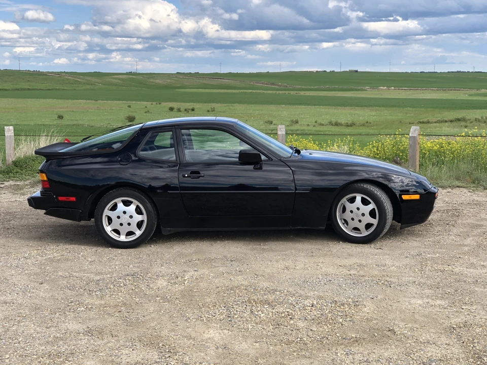 1989 Porsche 944 Turbo - Image 10 of 31