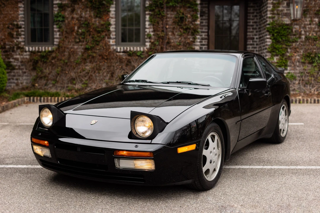 1989 Porsche 944 Turbo - Image 7 of 31