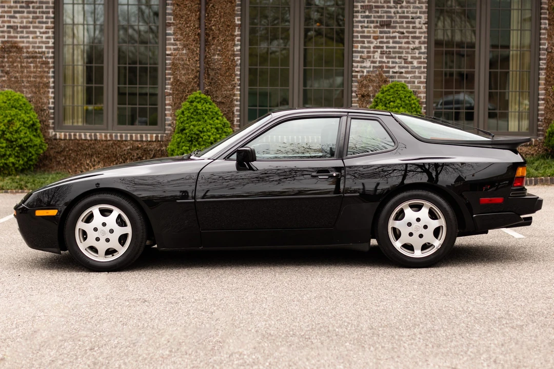 1989 Porsche 944 Turbo - Image 21 of 31