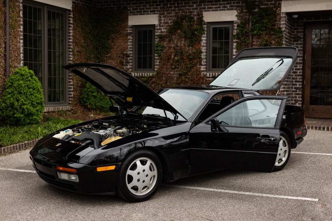 1989 Porsche 944 Turbo - Image 29 of 31