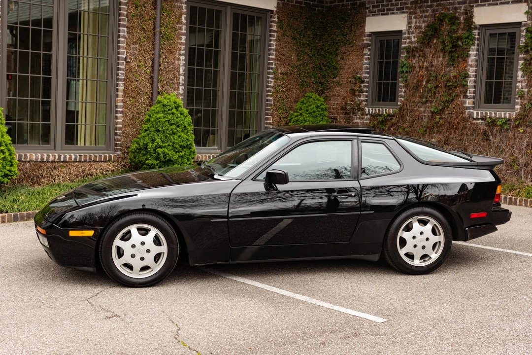 1989 Porsche 944 Turbo - Image 26 of 31