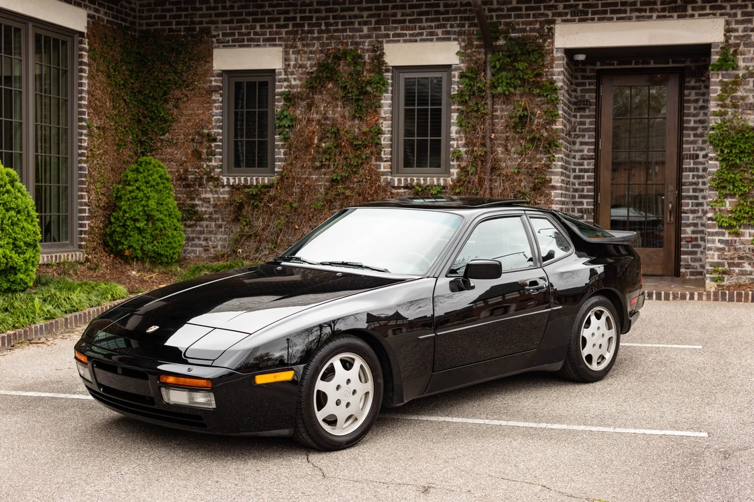 1989 Porsche 944 Turbo - Image 4 of 31