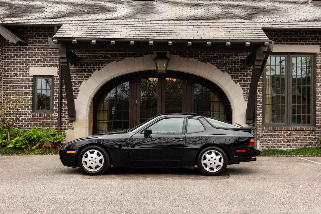 1989 Porsche 944 Turbo - Image 25 of 31