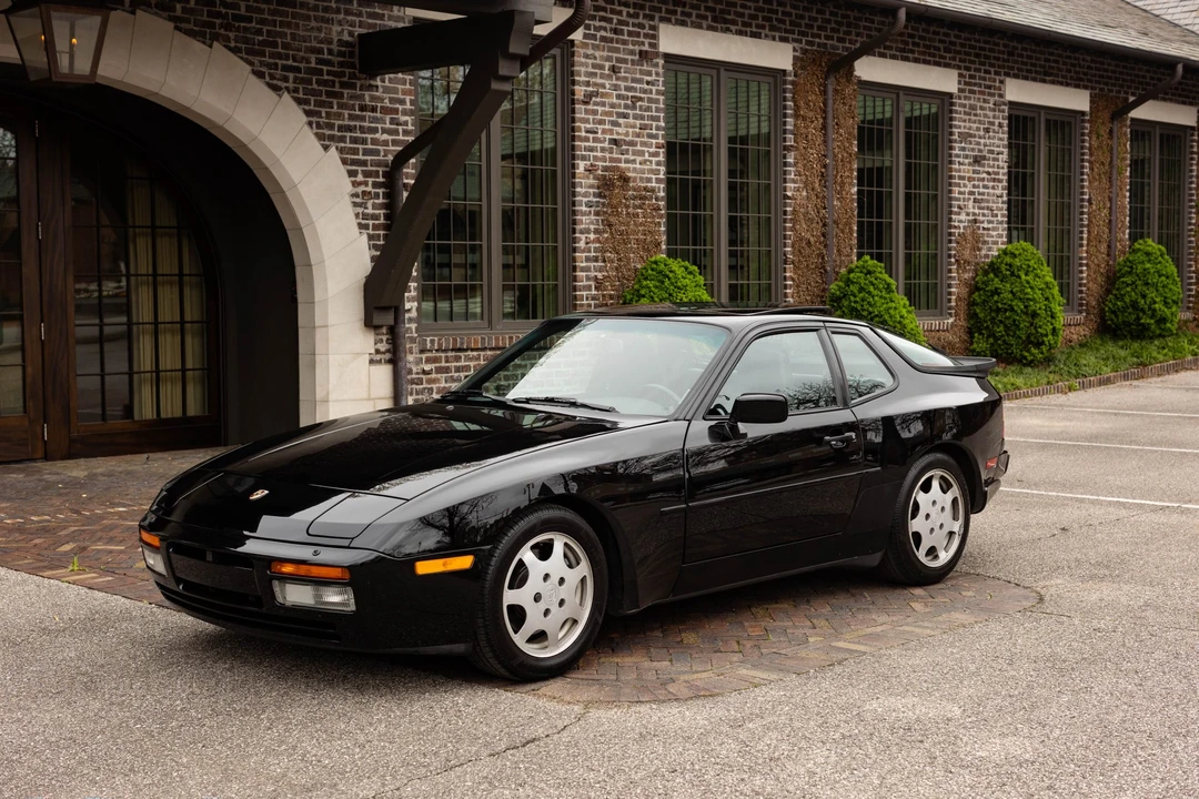 1989 Porsche 944 Turbo - Image 5 of 31