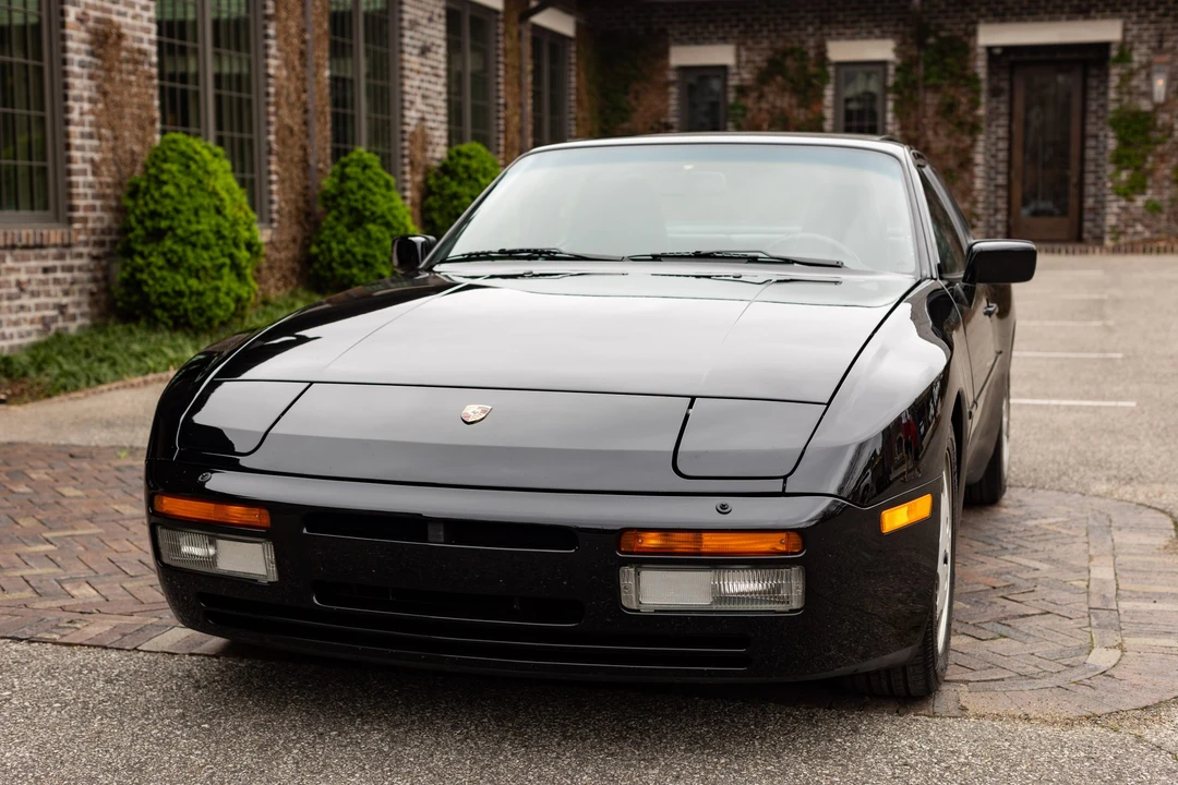 1989 Porsche 944 Turbo - Image 9 of 31