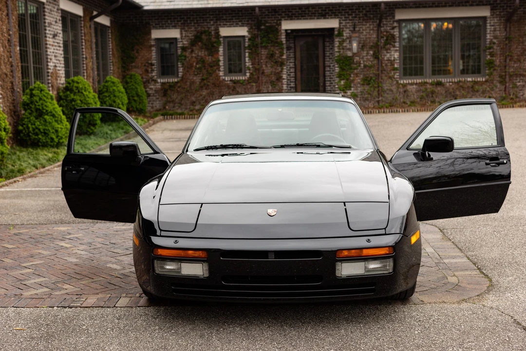1989 Porsche 944 Turbo - Image 12 of 31