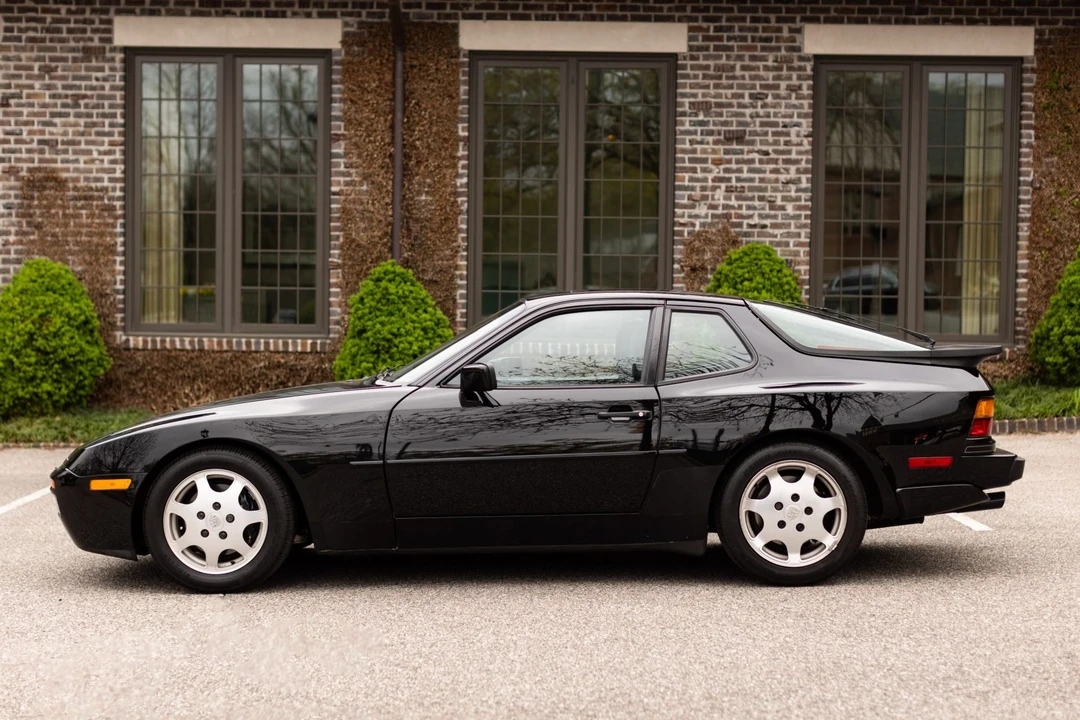 1989 Porsche 944 Turbo - Image 22 of 31