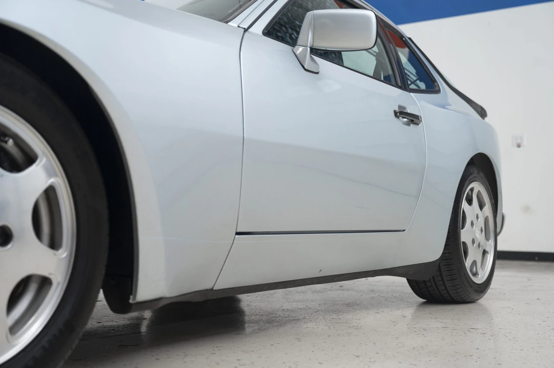1989 Porsche 944 Turbo - Image 25 of 31