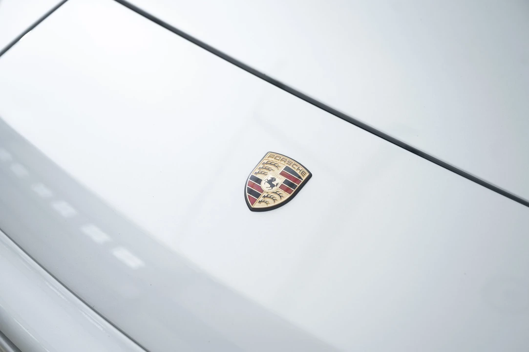 1989 Porsche 944 Turbo - Image 17 of 31