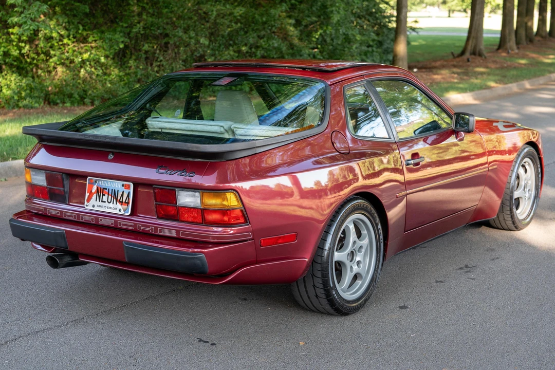 1989 Porsche 944 Turbo - Image 4 of 31