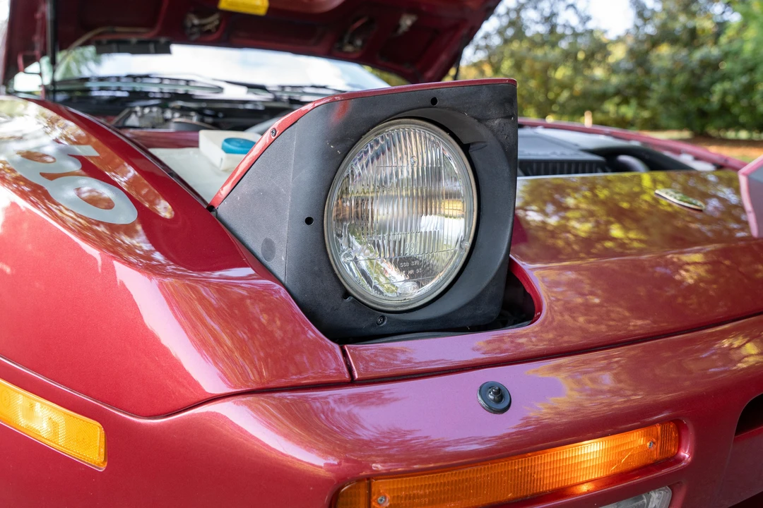 1989 Porsche 944 Turbo - Image 18 of 31