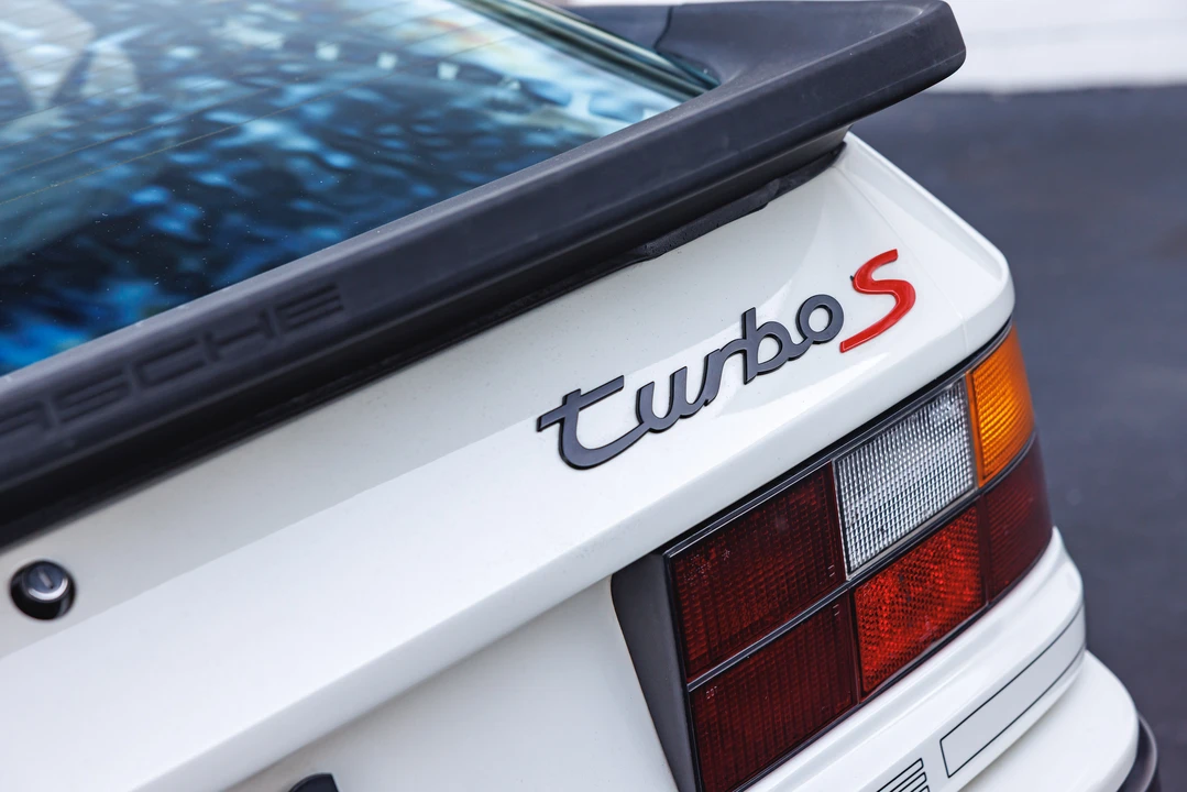 1989 Porsche 944 Turbo - Image 3 of 31