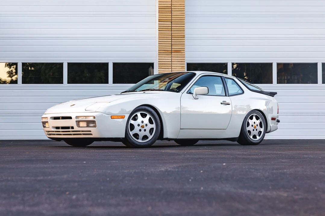 1989 Porsche 944 Turbo - Image 27 of 31