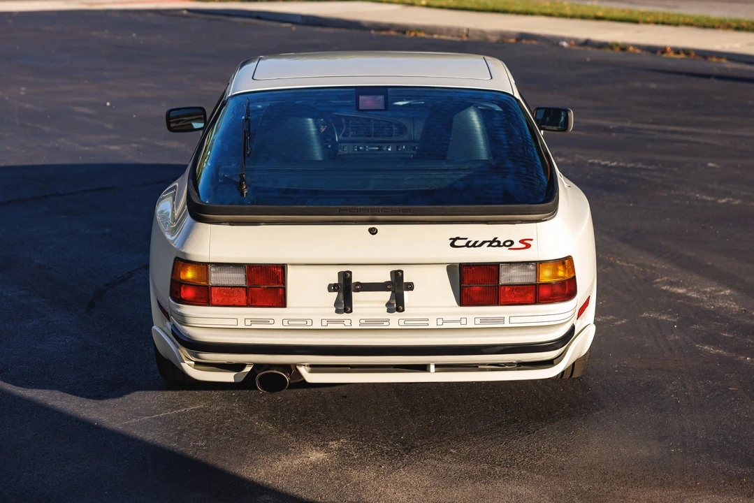 1989 Porsche 944 Turbo - Image 16 of 31