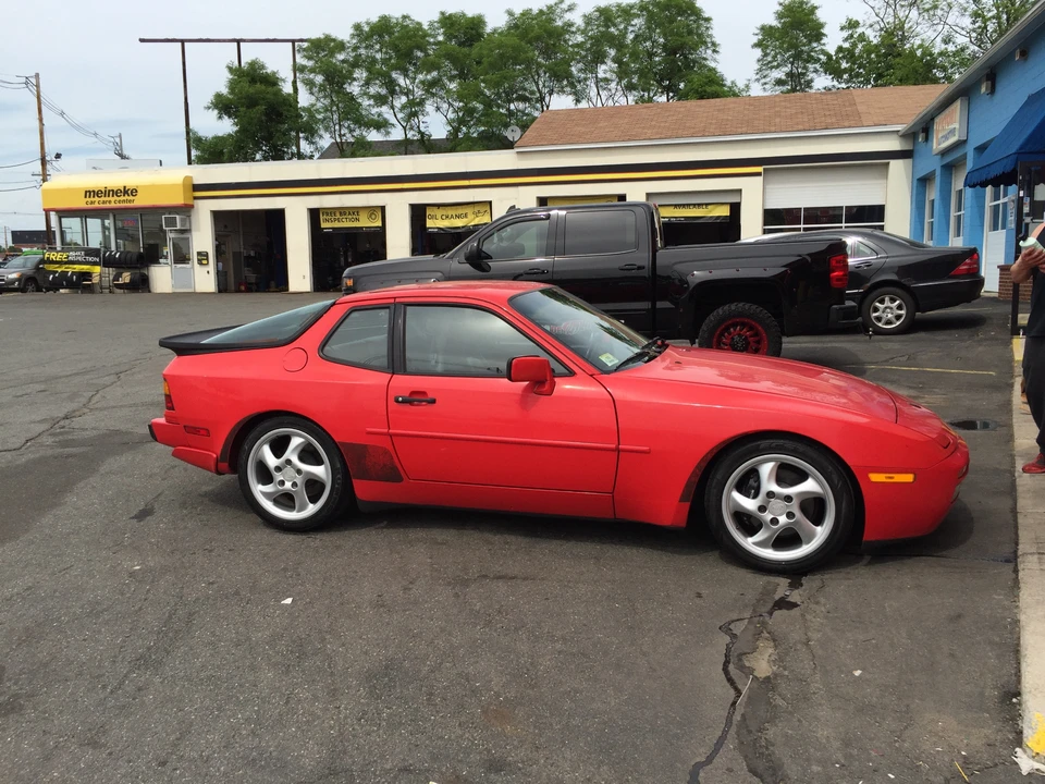 1989 Porsche 944 Turbo - Image 6 of 31