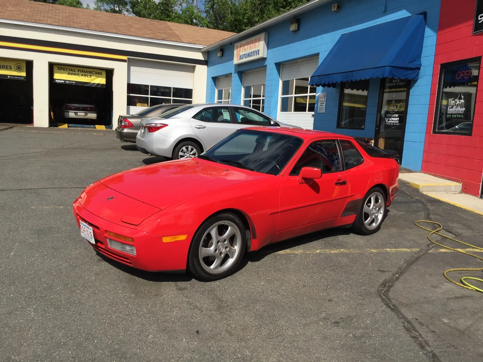 1989 Porsche 944 Turbo - Image 2 of 31
