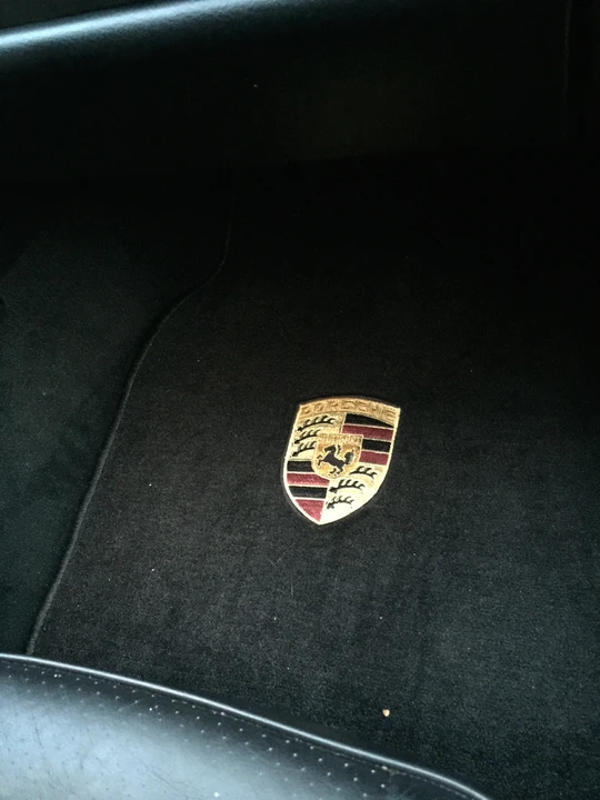 1989 Porsche 944 Turbo - Image 17 of 31