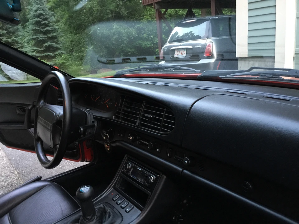 1989 Porsche 944 Turbo - Image 10 of 31