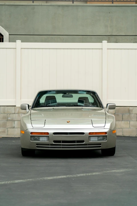 1989 Porsche 944 Turbo - Image 8 of 31