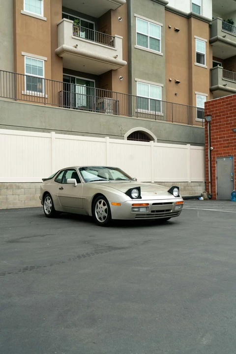 1989 Porsche 944 Turbo - Image 3 of 31