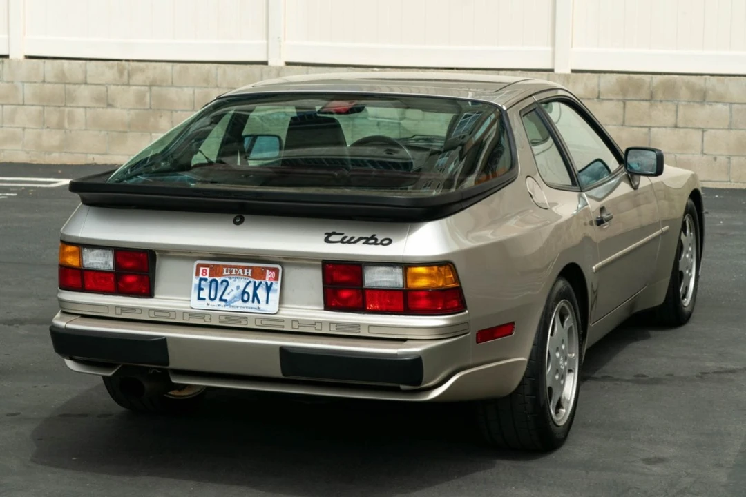 1989 Porsche 944 Turbo - Image 21 of 31