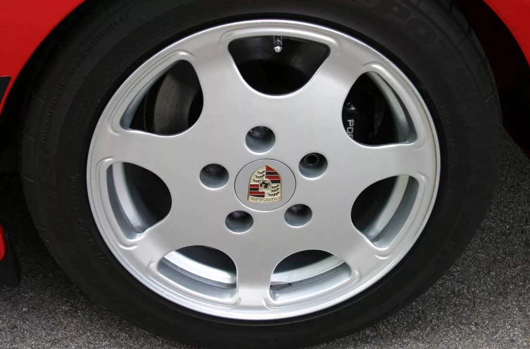 1989 Porsche 944 Turbo - Image 19 of 31