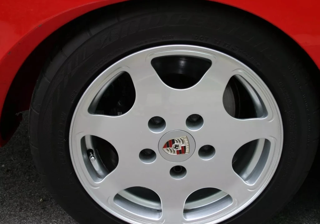 1989 Porsche 944 Turbo - Image 18 of 31