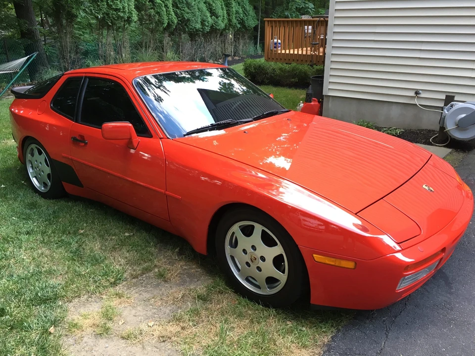 1989 Porsche 944 Turbo - Image 4 of 31