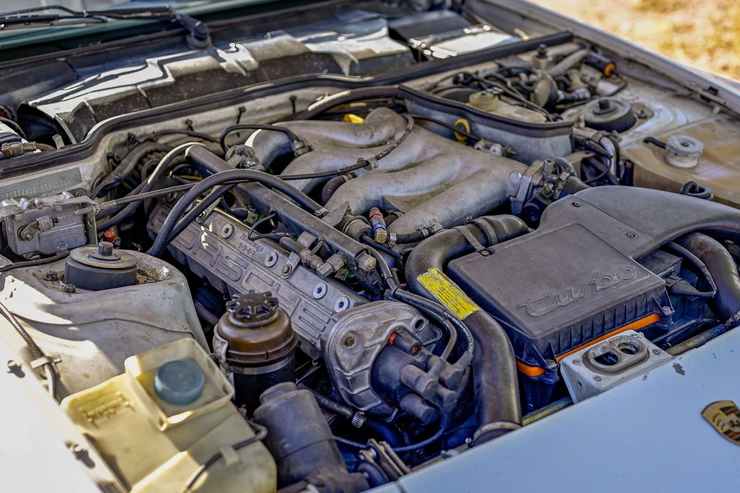 1989 Porsche 944 Turbo - Image 15 of 30
