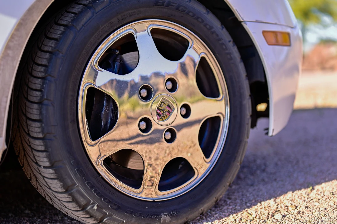1989 Porsche 944 Turbo - Image 27 of 30