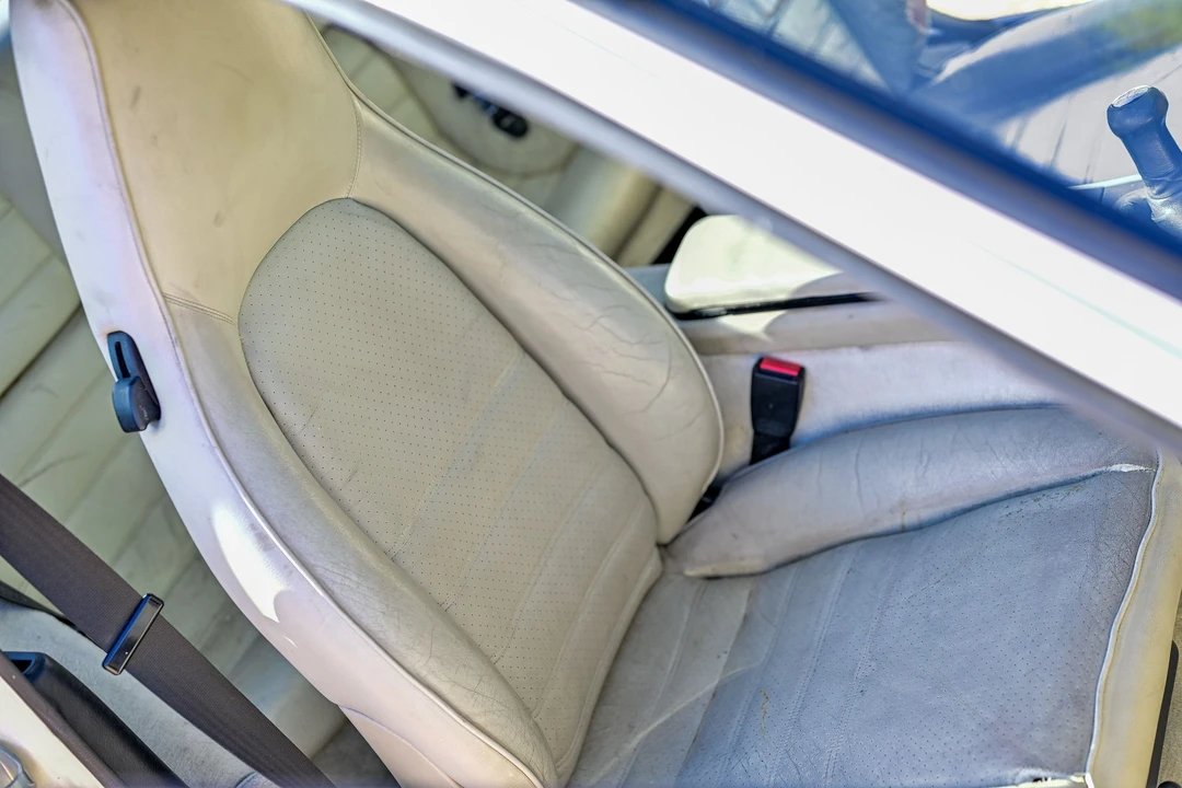 1989 Porsche 944 Turbo - Image 11 of 30