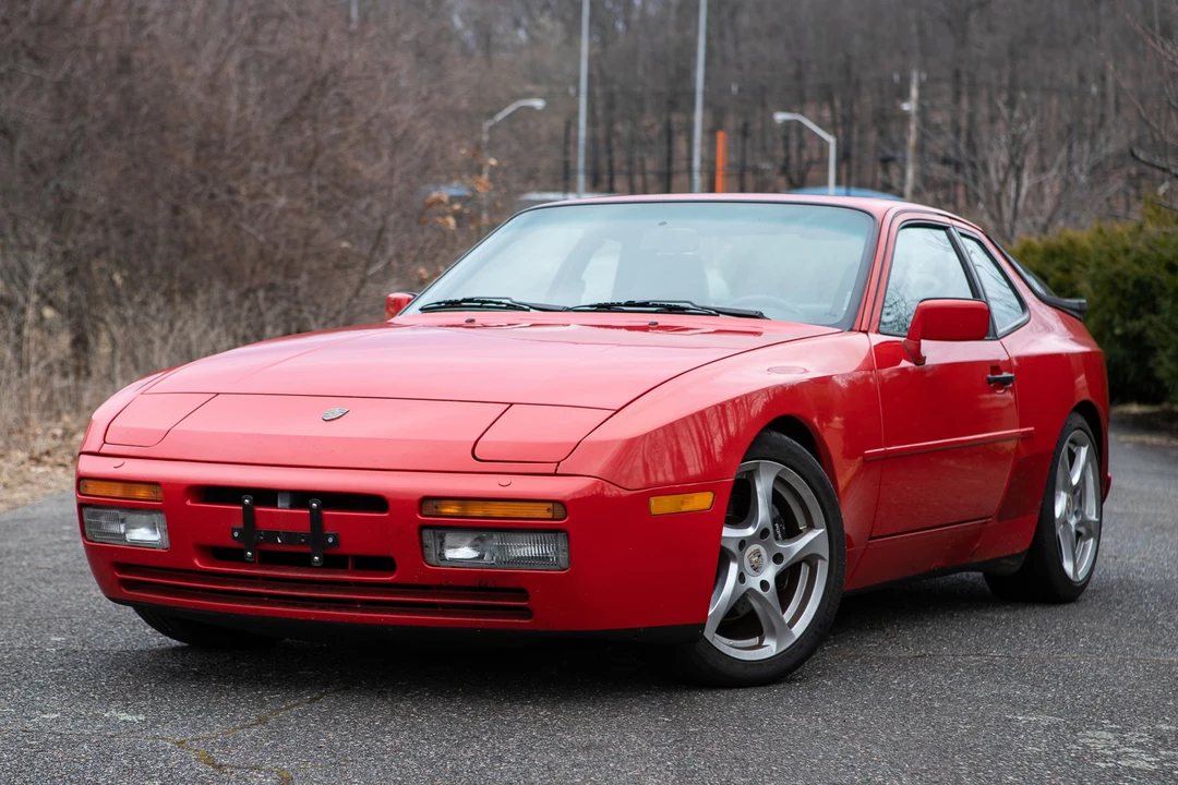 1989 Porsche 944 Turbo - Image 1 of 31