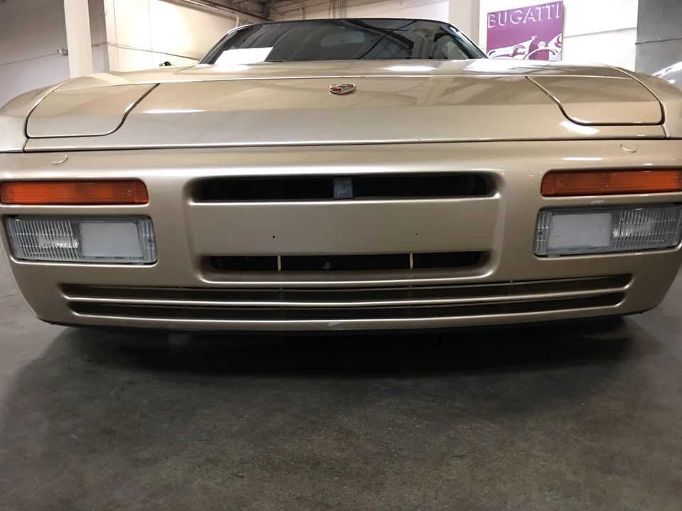 1989 Porsche 944 Turbo - Image 6 of 31
