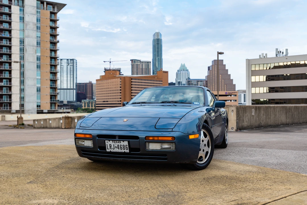 1989 Porsche 944 Turbo - Image 4 of 31